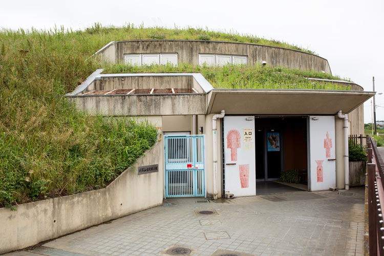 さきたま古墳公園 将軍山古墳展示館