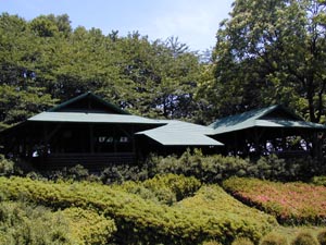 上尾丸山公園　レストハウス