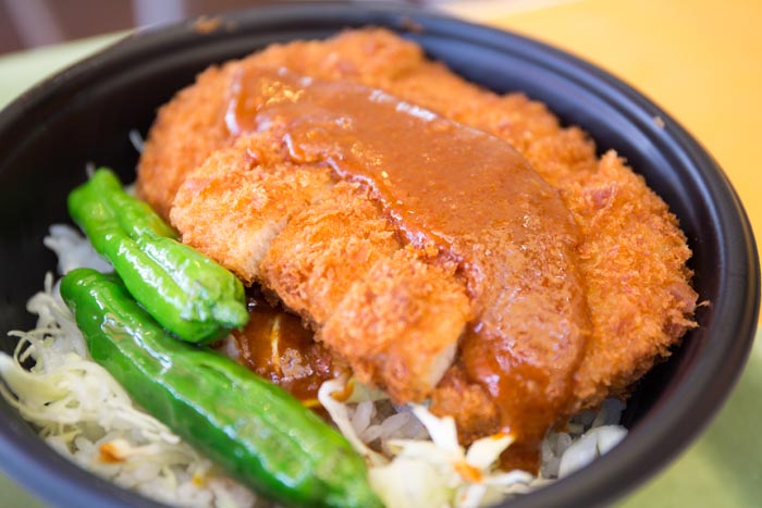 国営武蔵丘陵森林公園 中央レストラン 味噌カツ丼