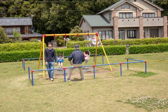 多々良沼公園 遊具の広場(いこいと花のエリア) ブランコ